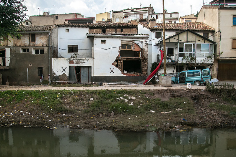 Mira destrozado con las riadas